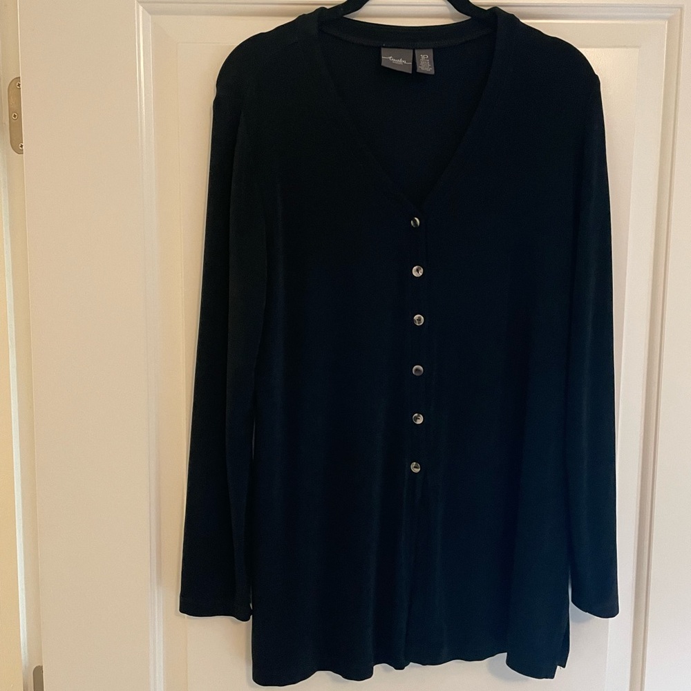 Chicos Travelers Button Front Black Long Sleev Slinky Cardigan Size 1 M